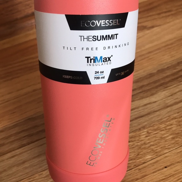 The Summit Ecovessel Trimax insulated water bottle. - Picture 2 of 7
